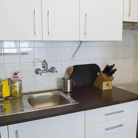 Principe Real Lovely Apartment Lisbon