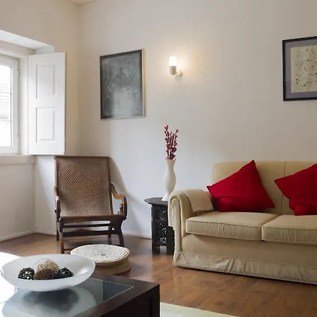 Principe Real Lovely Apartment